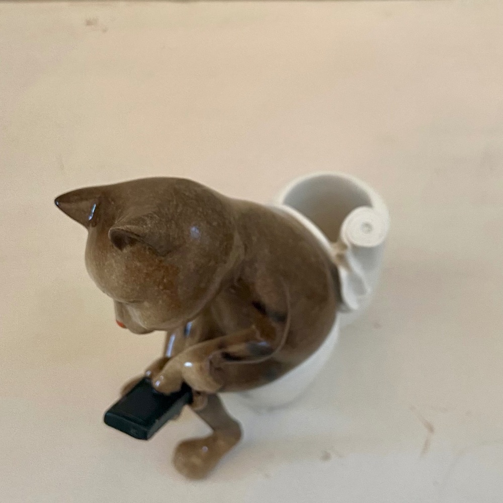 COPY - CRAZY CAT FIGURINE - Picture 2 of 3
